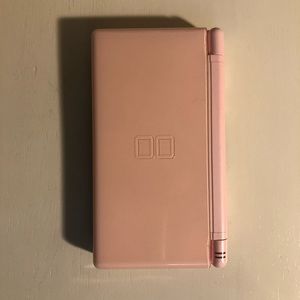 Pink Nintendo DS